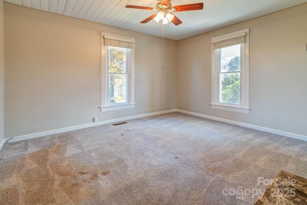 839 Jupiter Road Weaverville NC 28787