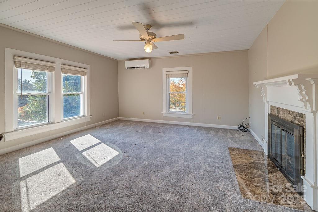 839 Jupiter Road Weaverville NC 28787