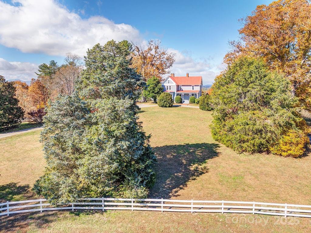 839 Jupiter Road Weaverville NC 28787