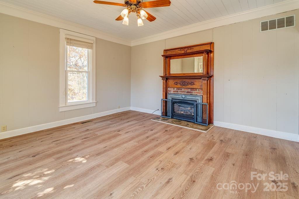 839 Jupiter Road Weaverville NC 28787
