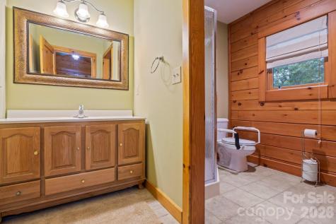 266 Rhododendron Drive Saluda NC 28773