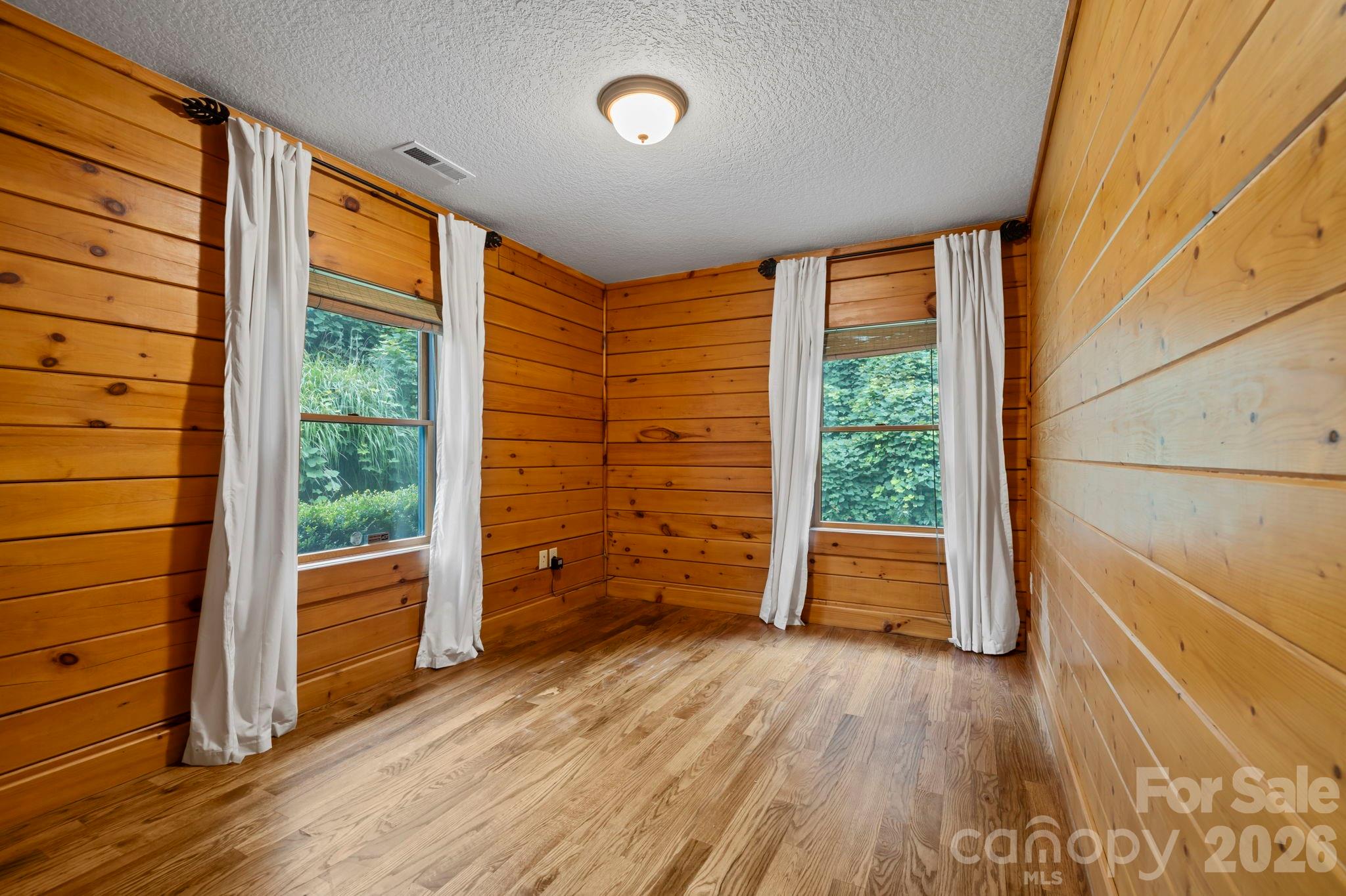 266 Rhododendron Drive Saluda NC 28773