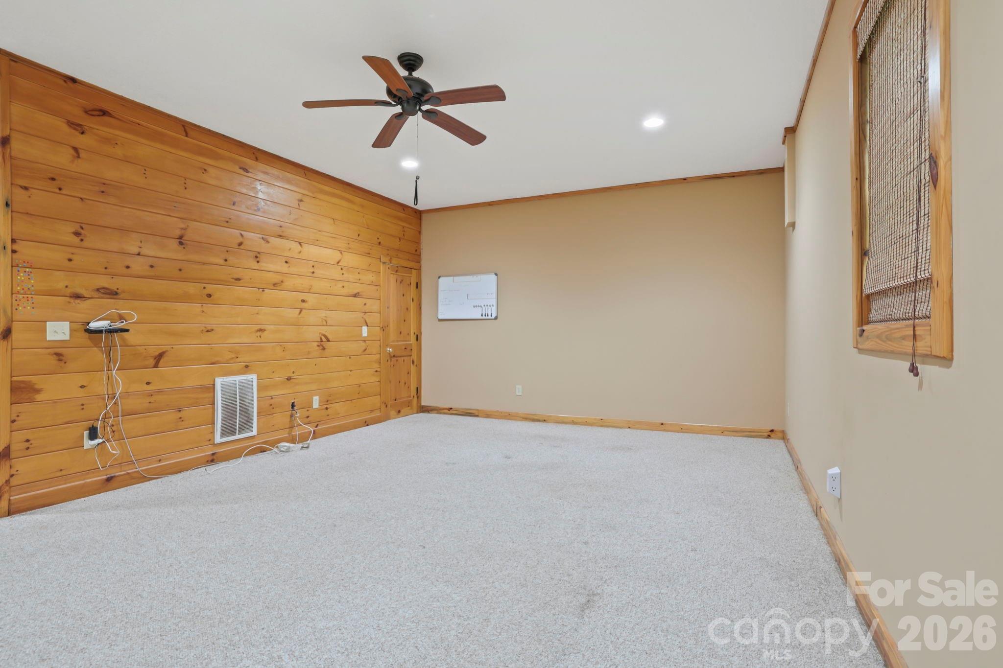 266 Rhododendron Drive Saluda NC 28773