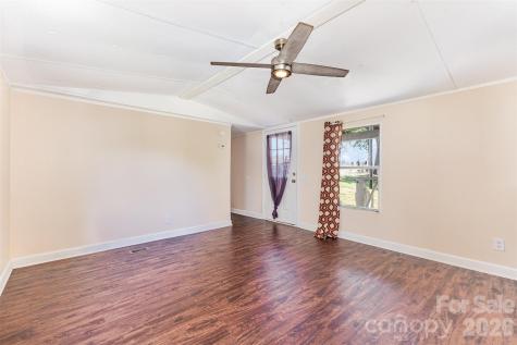 364 Paraham Road S York SC 29745