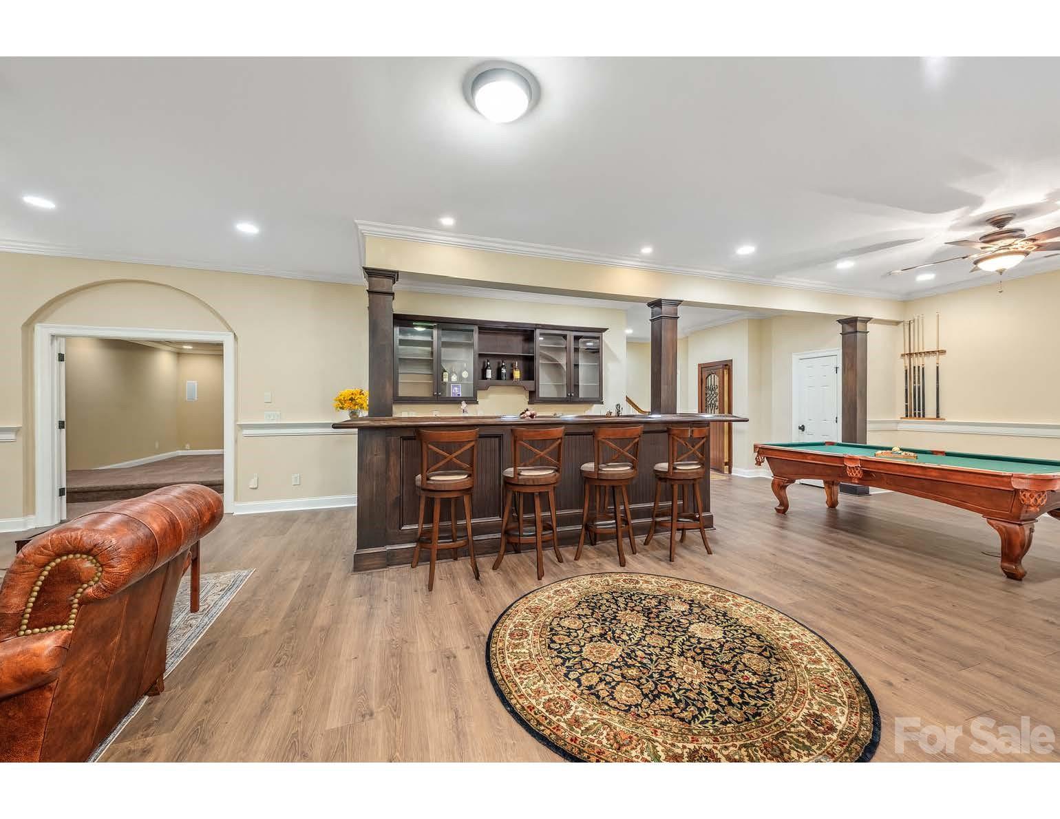 946 Laurel Creek Lane Charlotte NC 28211
