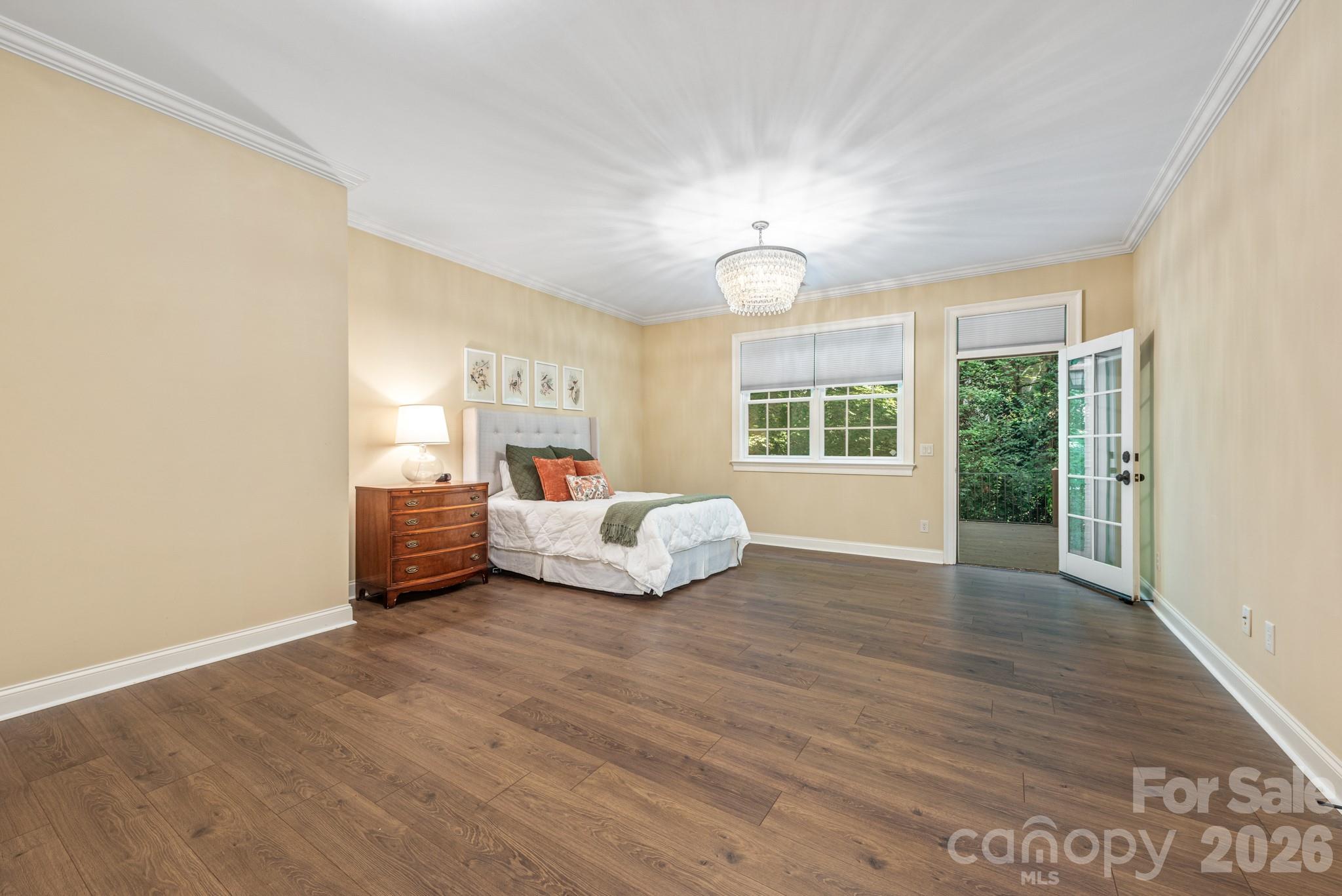 946 Laurel Creek Lane Charlotte NC 28211