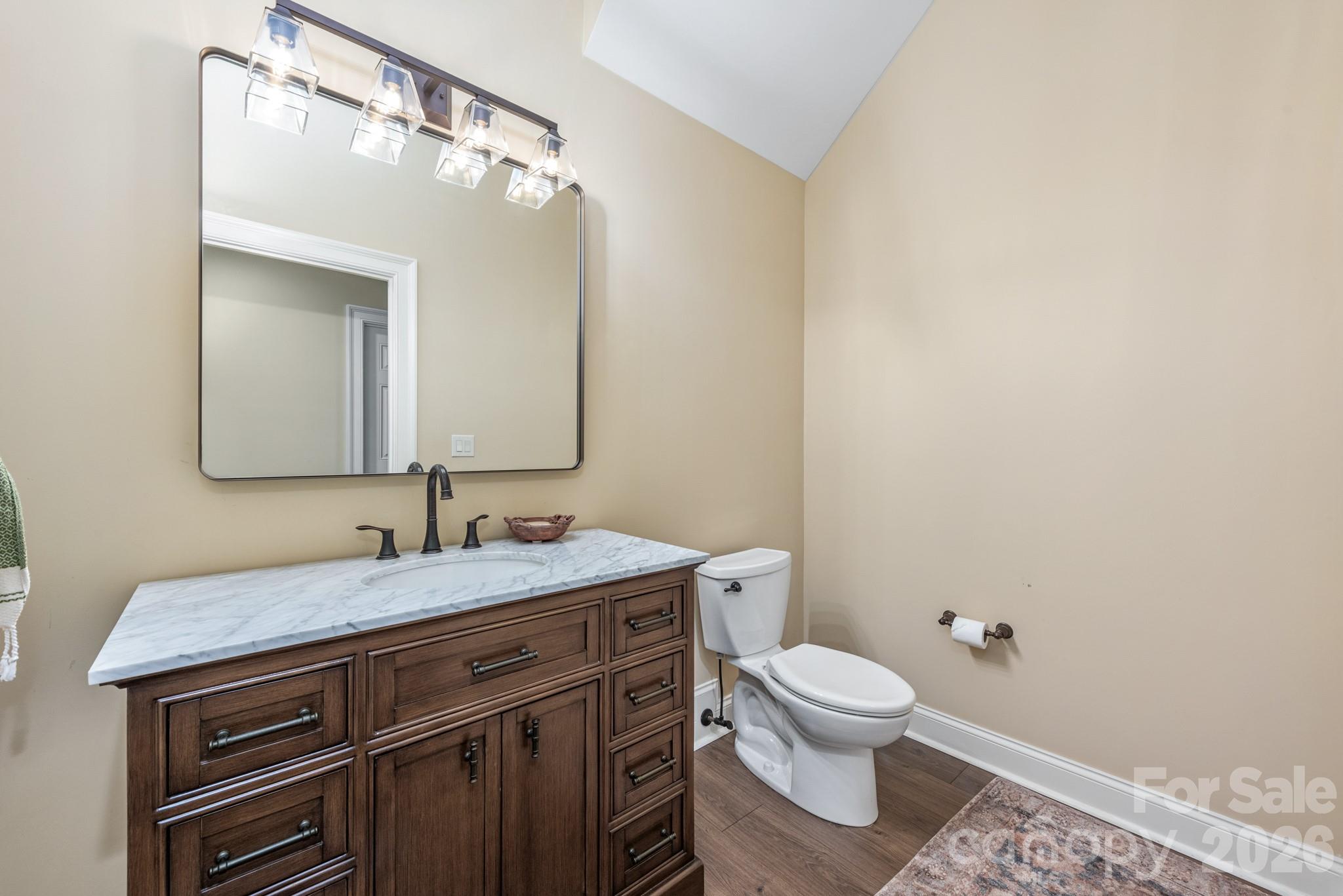 946 Laurel Creek Lane Charlotte NC 28211