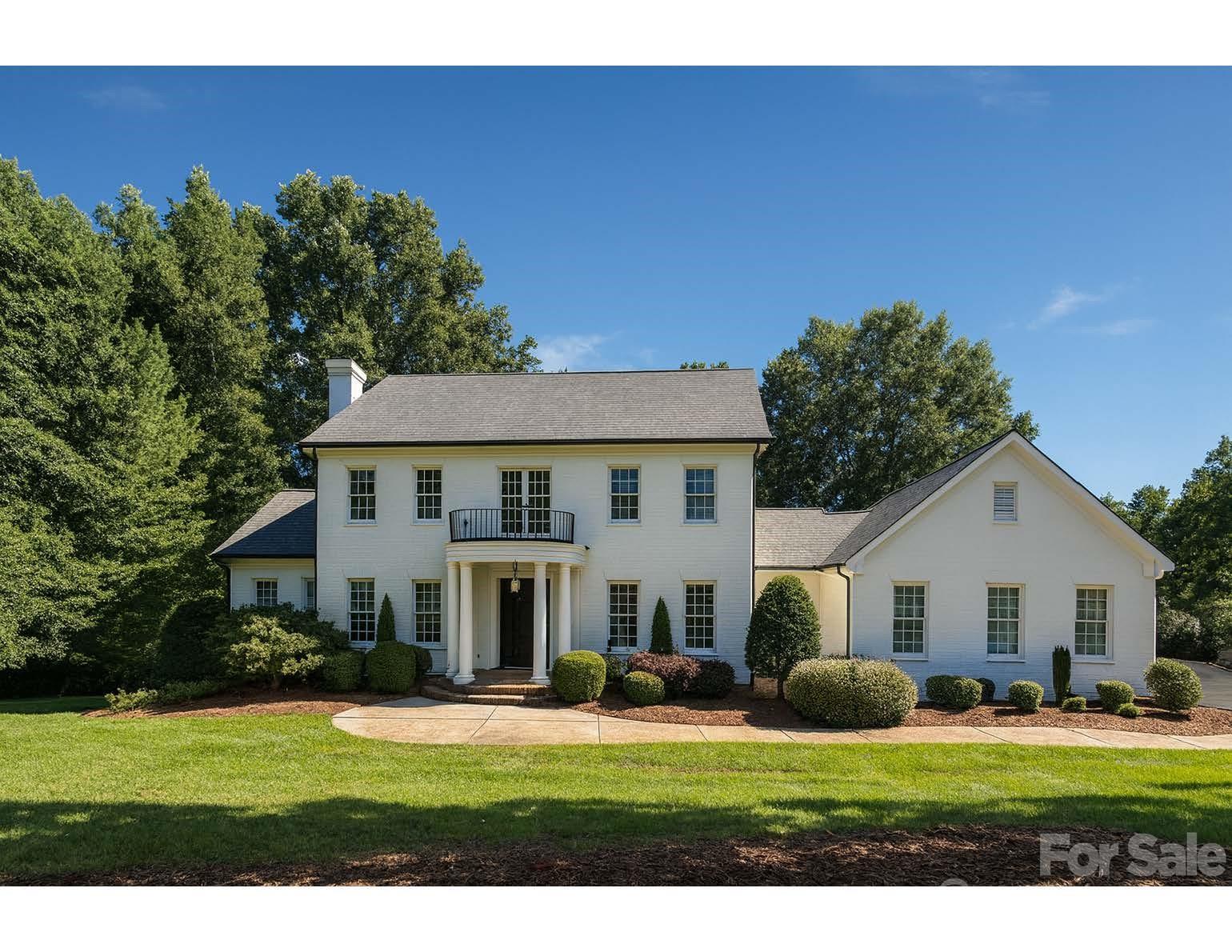 946 Laurel Creek Lane Charlotte NC 28211
