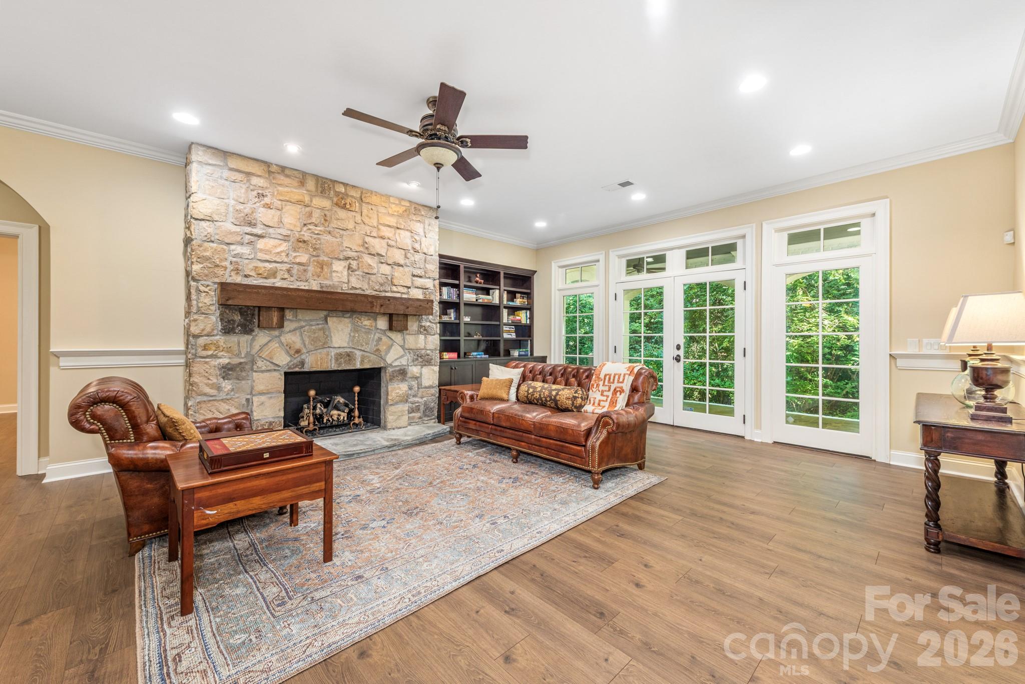 946 Laurel Creek Lane Charlotte NC 28211