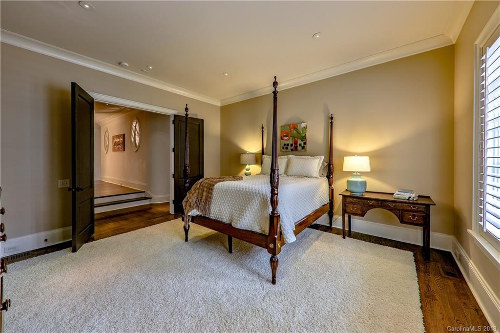 1119 Granville Road Charlotte NC 28207
