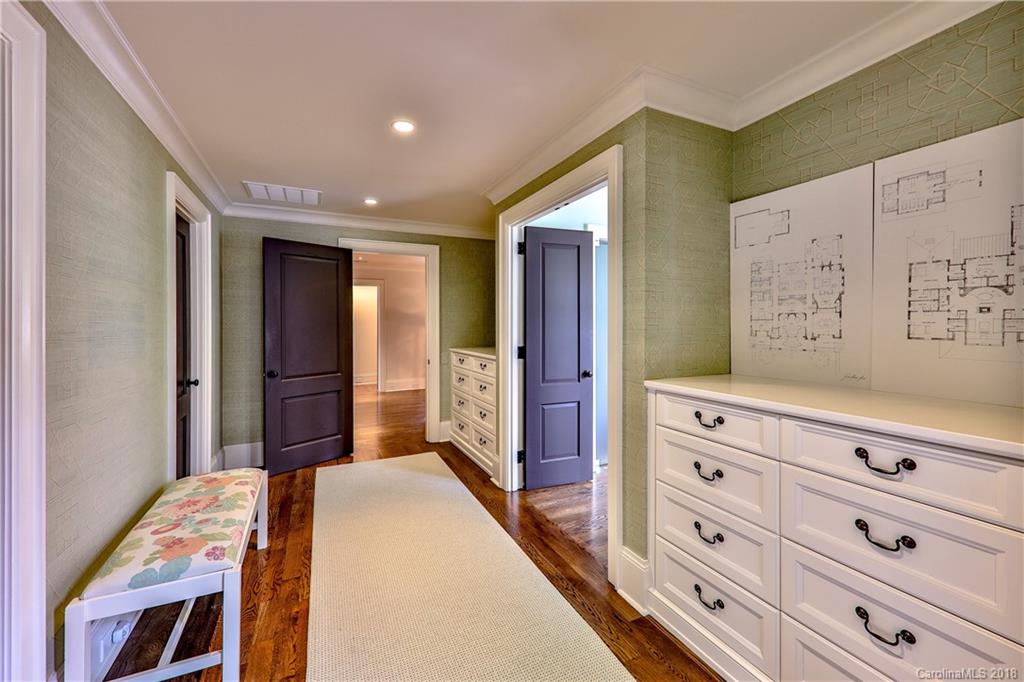 1119 Granville Road Charlotte NC 28207