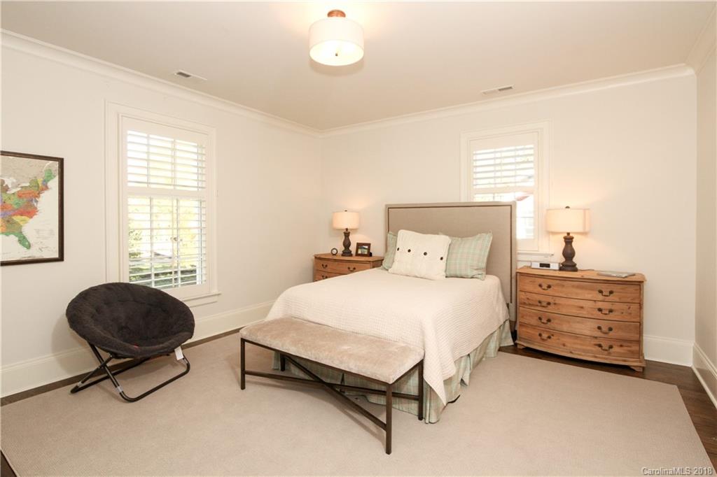 1119 Granville Road Charlotte NC 28207