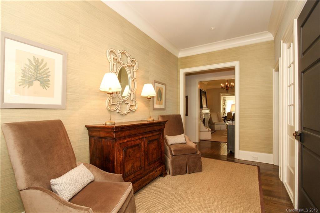 1119 Granville Road Charlotte NC 28207