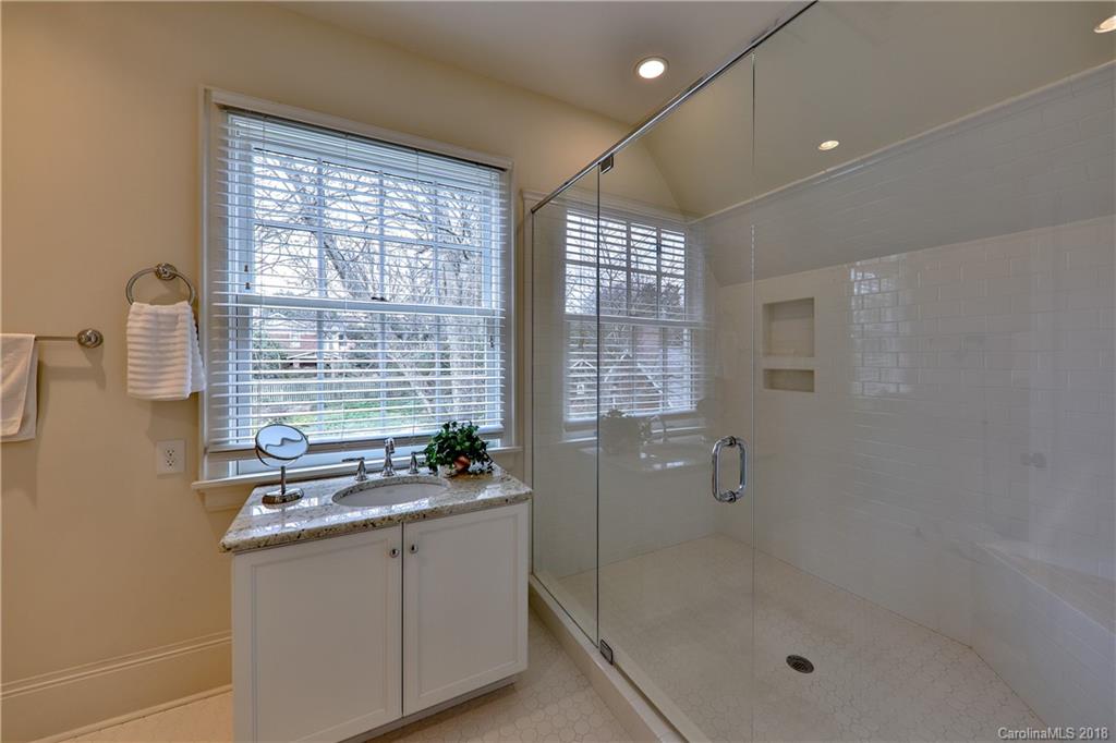1119 Granville Road Charlotte NC 28207
