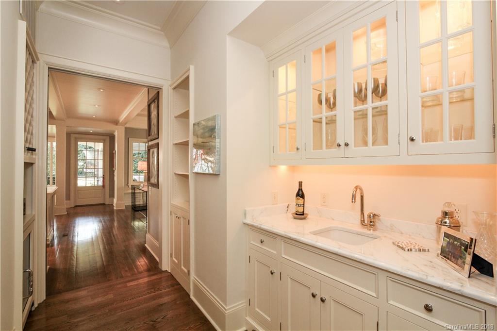 1119 Granville Road Charlotte NC 28207