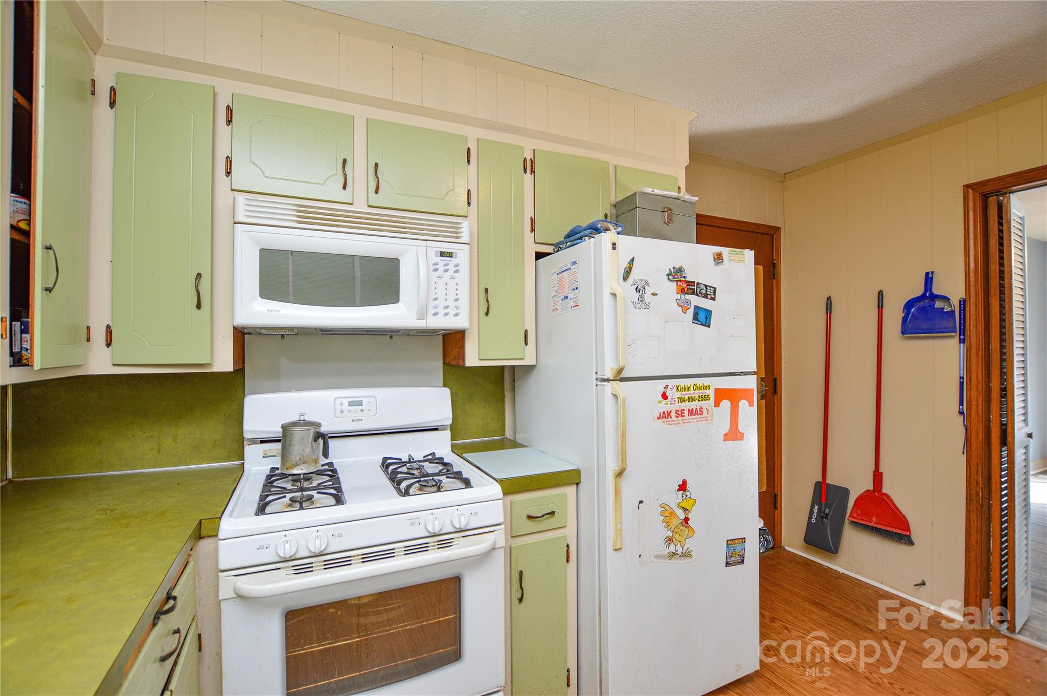 1405 Forest Park Drive Statesville NC 28677