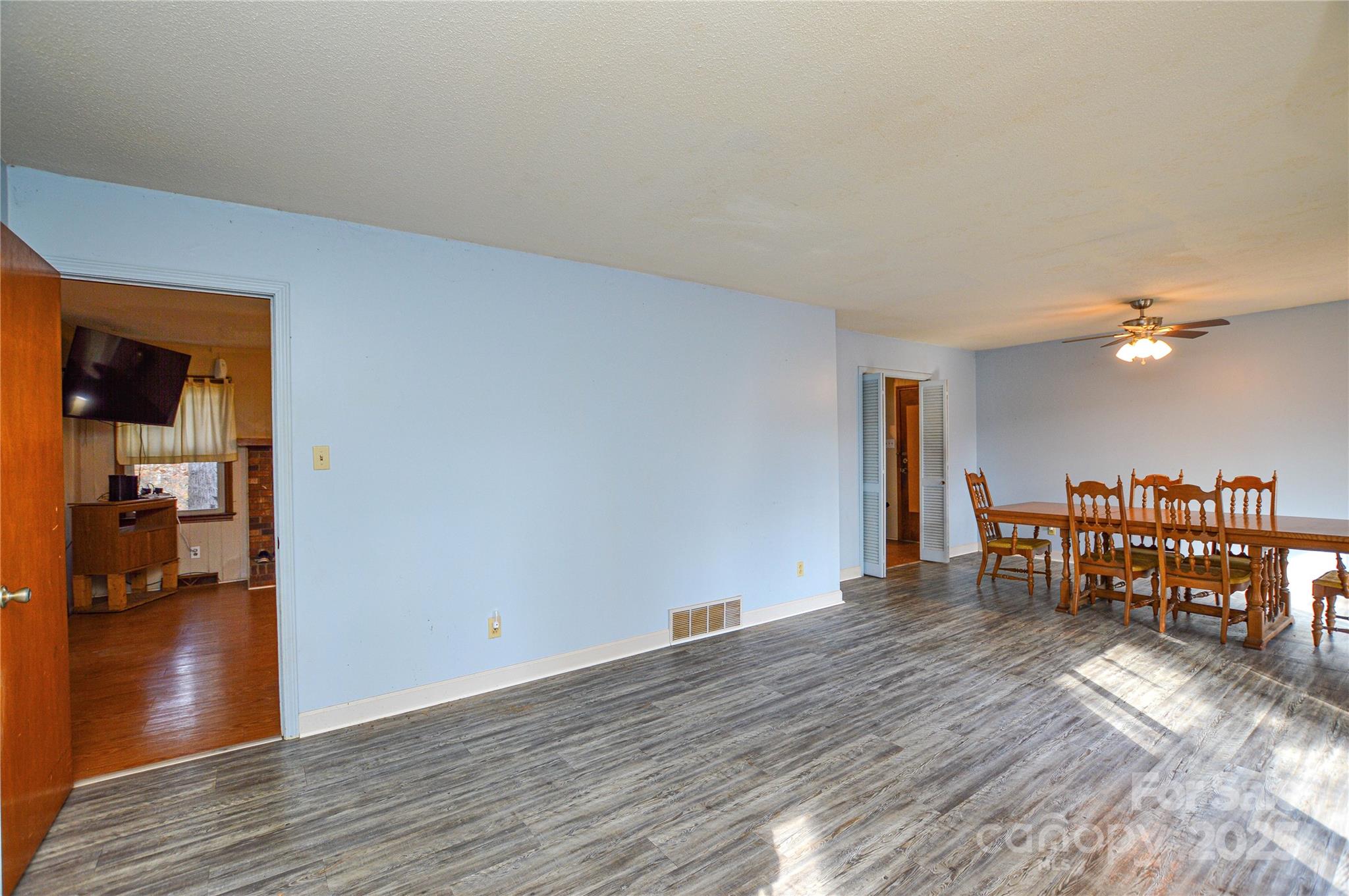 1405 Forest Park Drive Statesville NC 28677