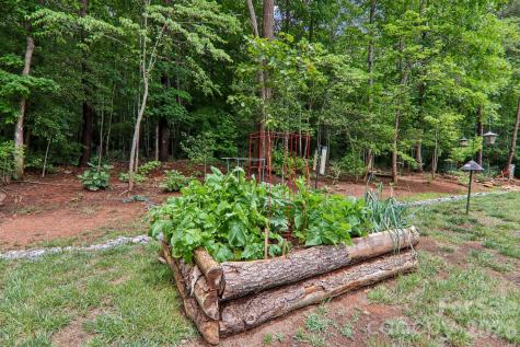 3131 Richard Street Morganton NC 28655