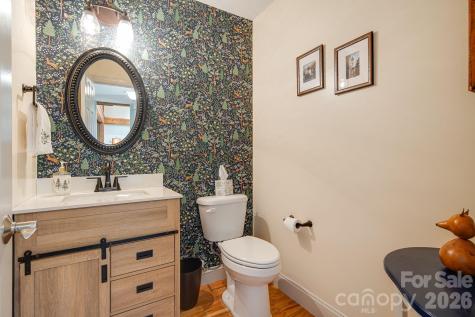 5584 Spring Road Hendersonville NC 28739