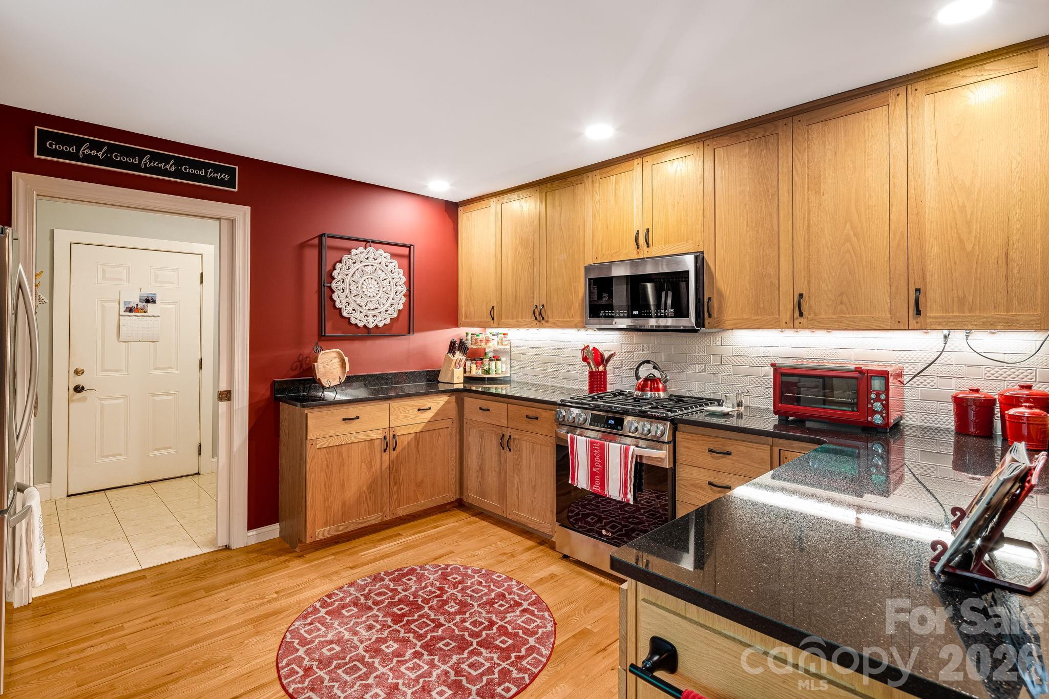 5584 Spring Road Hendersonville NC 28739
