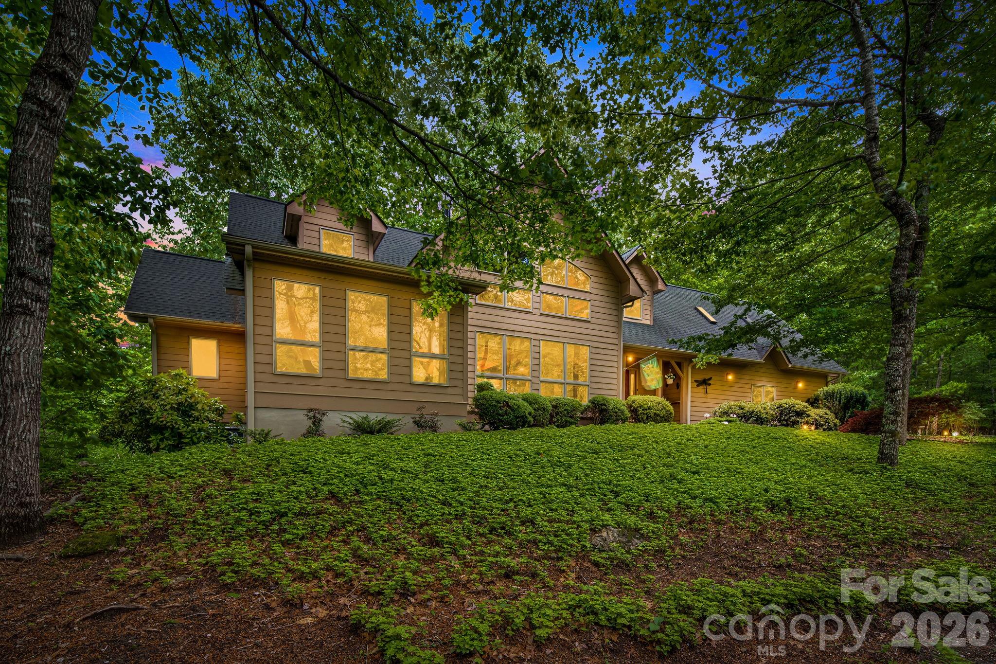 5584 Spring Road Hendersonville NC 28739