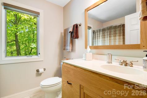 5584 Spring Road Hendersonville NC 28739