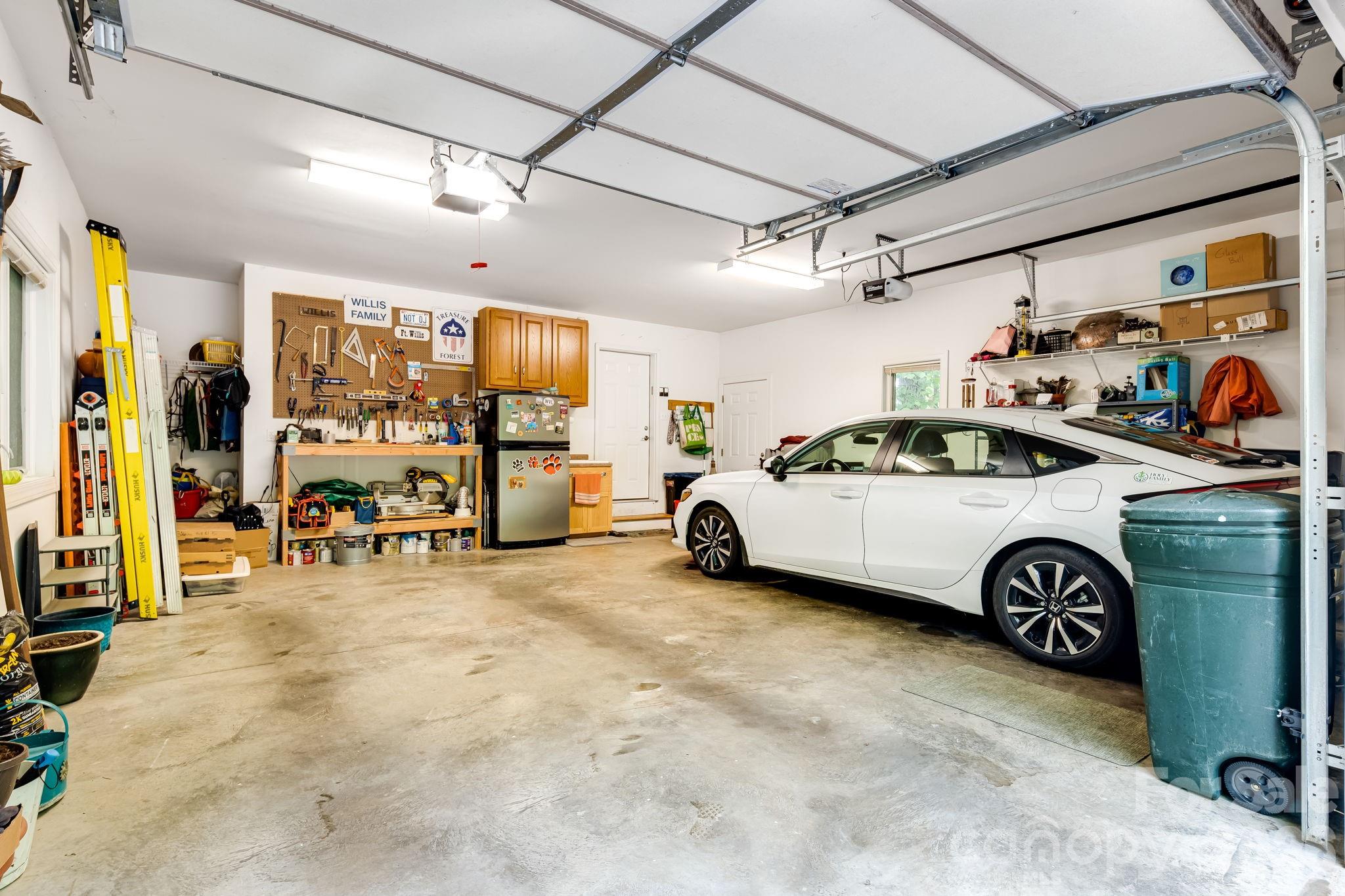 5584 Spring Road Hendersonville NC 28739