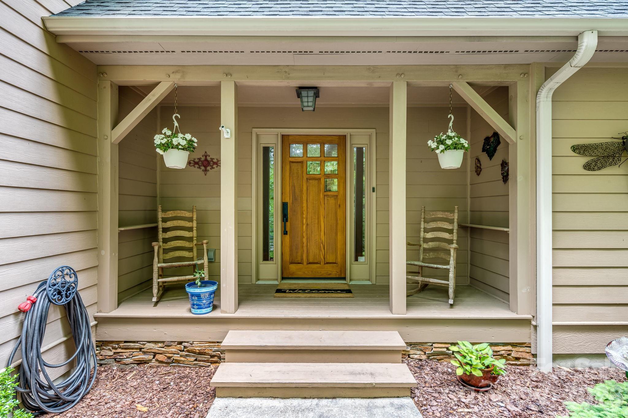 5584 Spring Road Hendersonville NC 28739