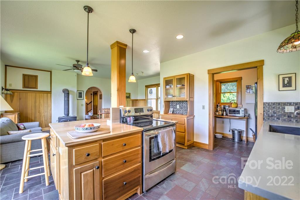 25 Fletcher Martin Road Alexander NC 28701