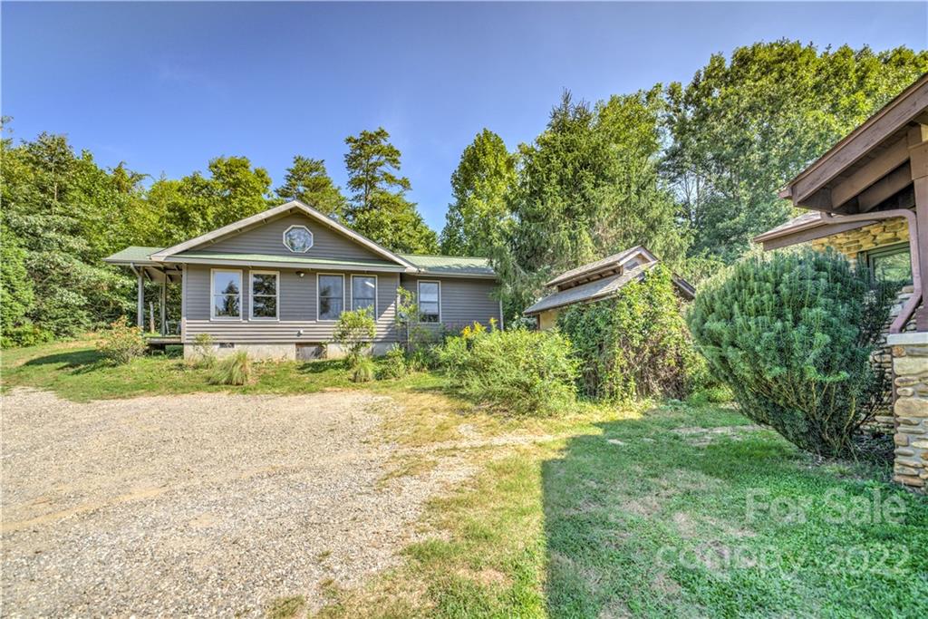 25 Fletcher Martin Road Alexander NC 28701