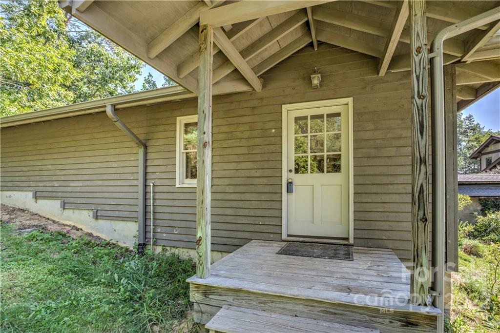 25 Fletcher Martin Road Alexander NC 28701