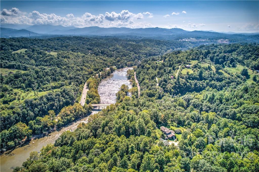 25 Fletcher Martin Road Alexander NC 28701