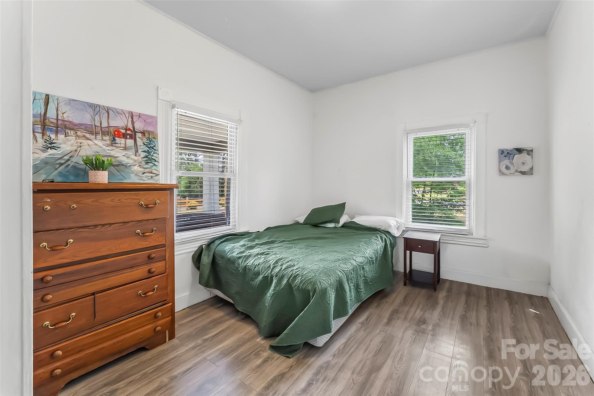 137 12th Street NW Hickory NC 28601