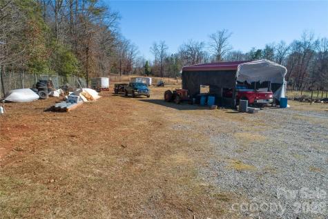 153 Lake Road Rockingham NC 28379