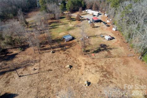153 Lake Road Rockingham NC 28379