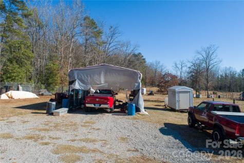 153 Lake Road Rockingham NC 28379