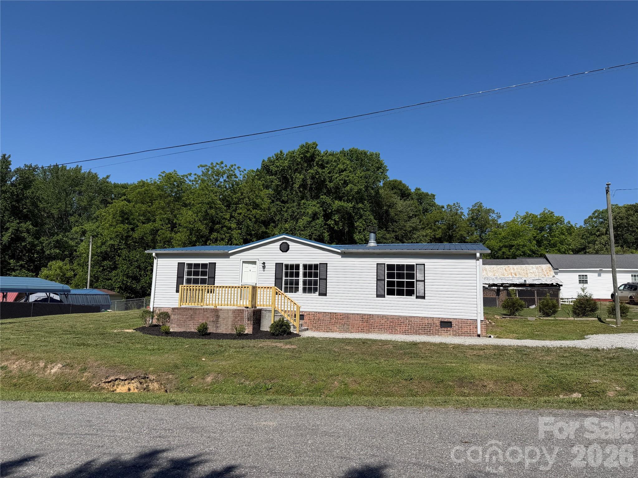 222 E Maine Avenue Bessemer City NC 28016