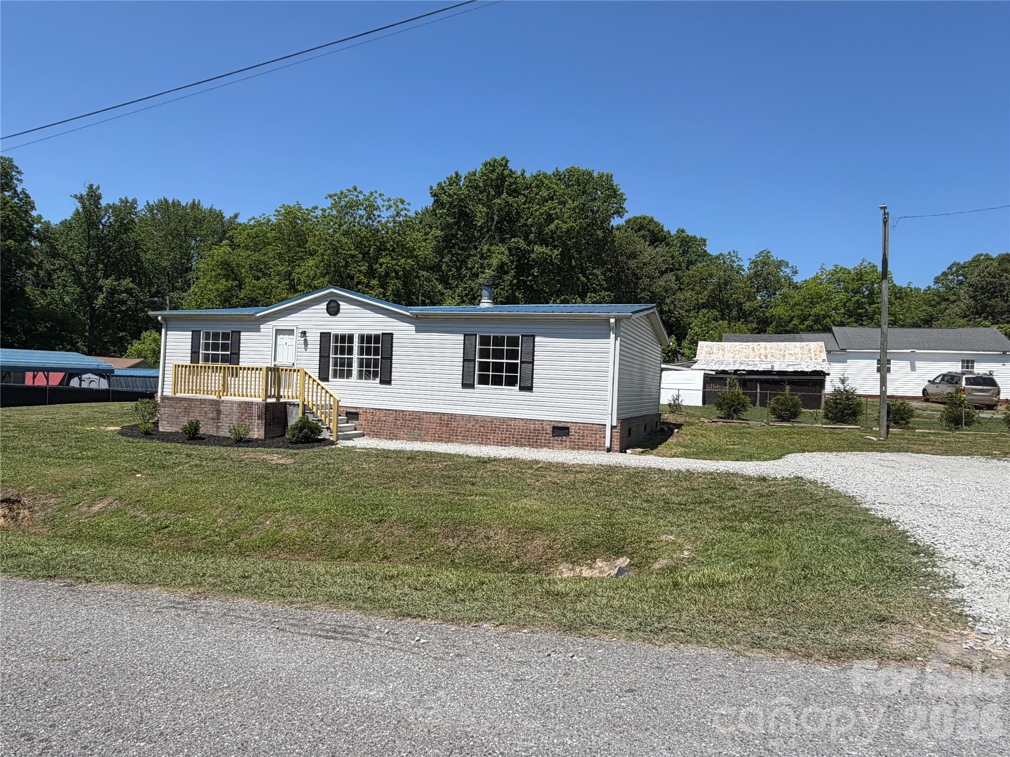 222 E Maine Avenue Bessemer City NC 28016