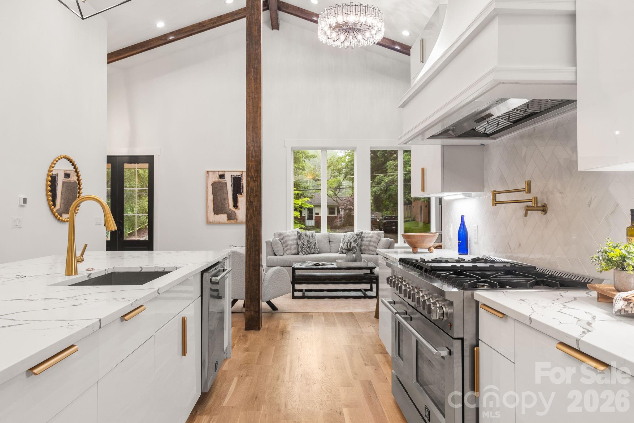 809 Crater Street Charlotte NC 28205