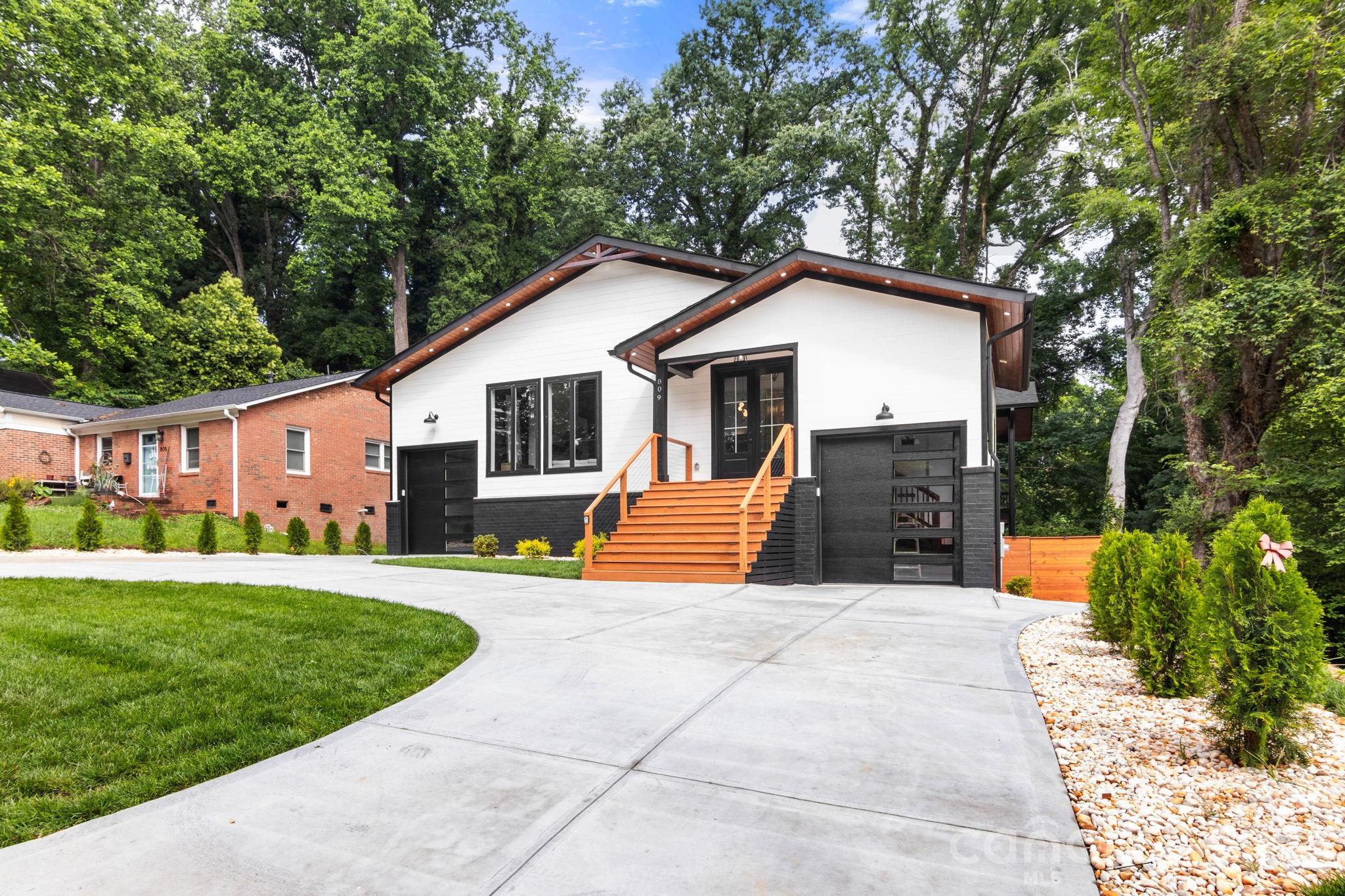 809 Crater Street Charlotte NC 28205