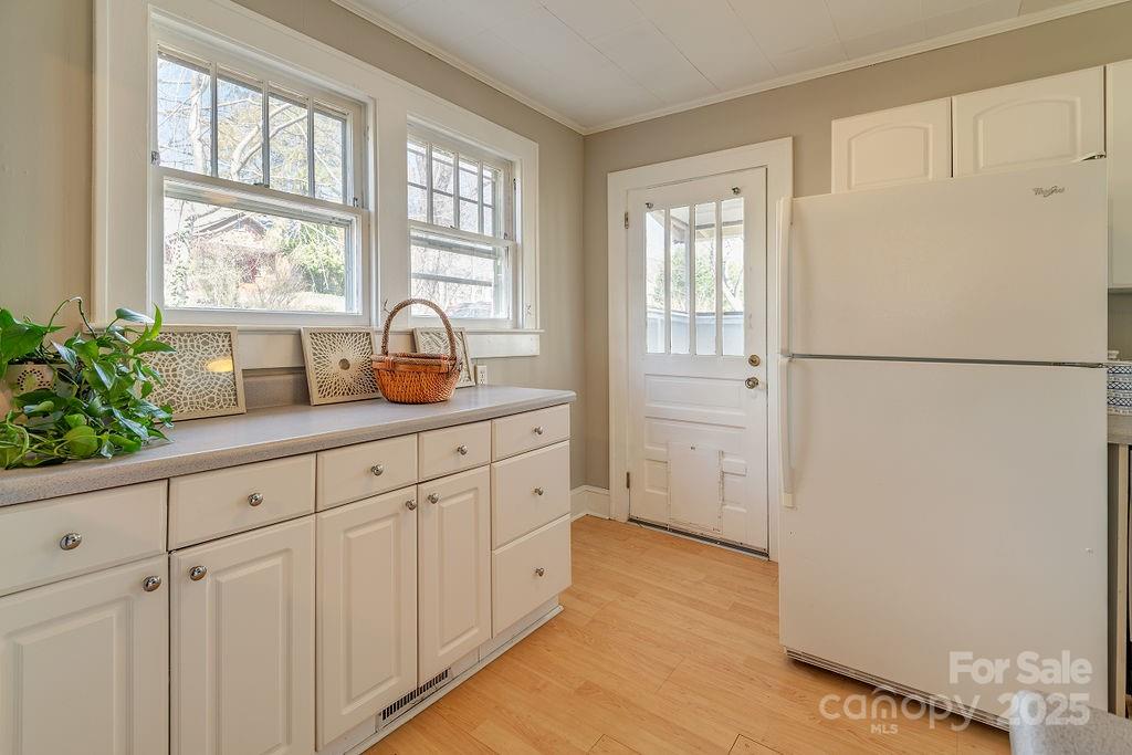 57 Craggy Avenue Asheville NC 28806