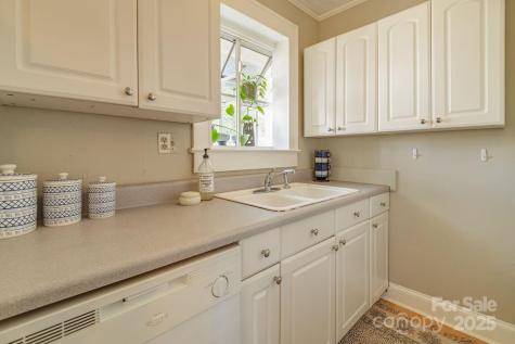 57 Craggy Avenue Asheville NC 28806