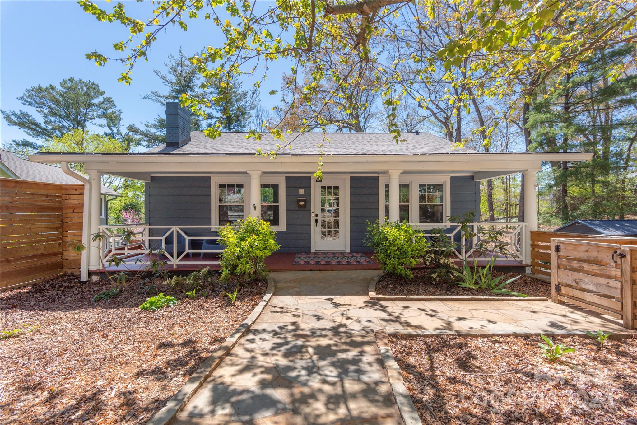 38 Fenner Avenue Asheville NC 28804