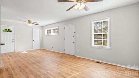 605 Park Terrace Gastonia NC 28054