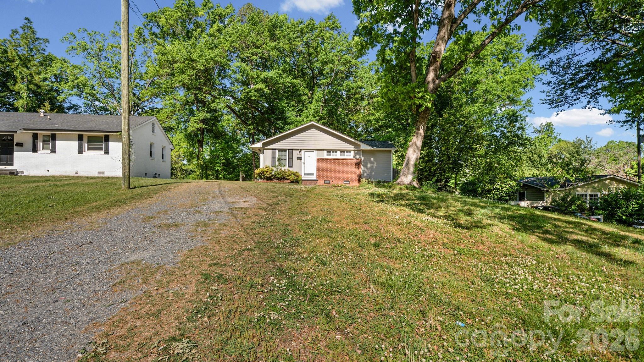 605 Park Terrace Gastonia NC 28054