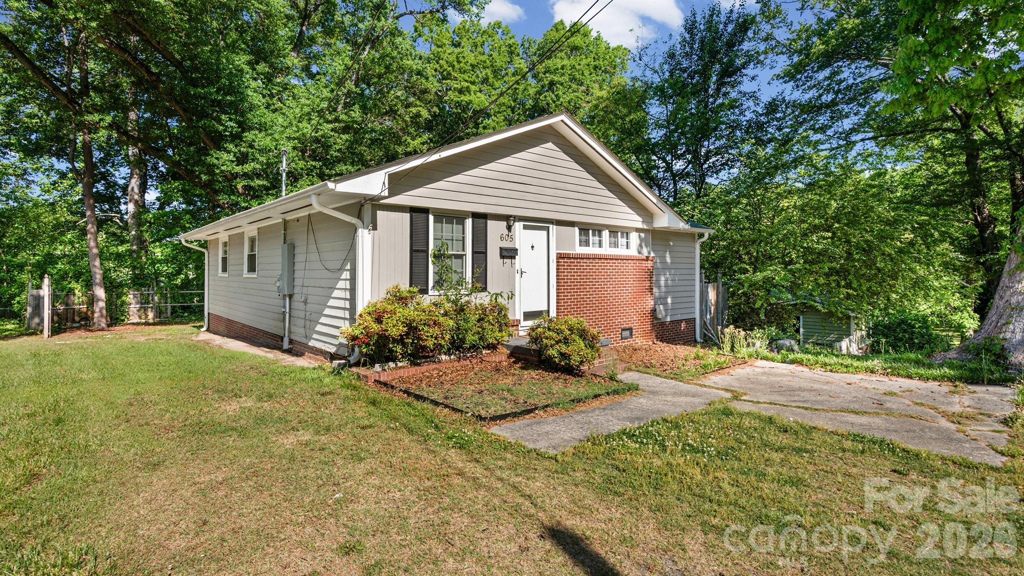605 Park Terrace Gastonia NC 28054