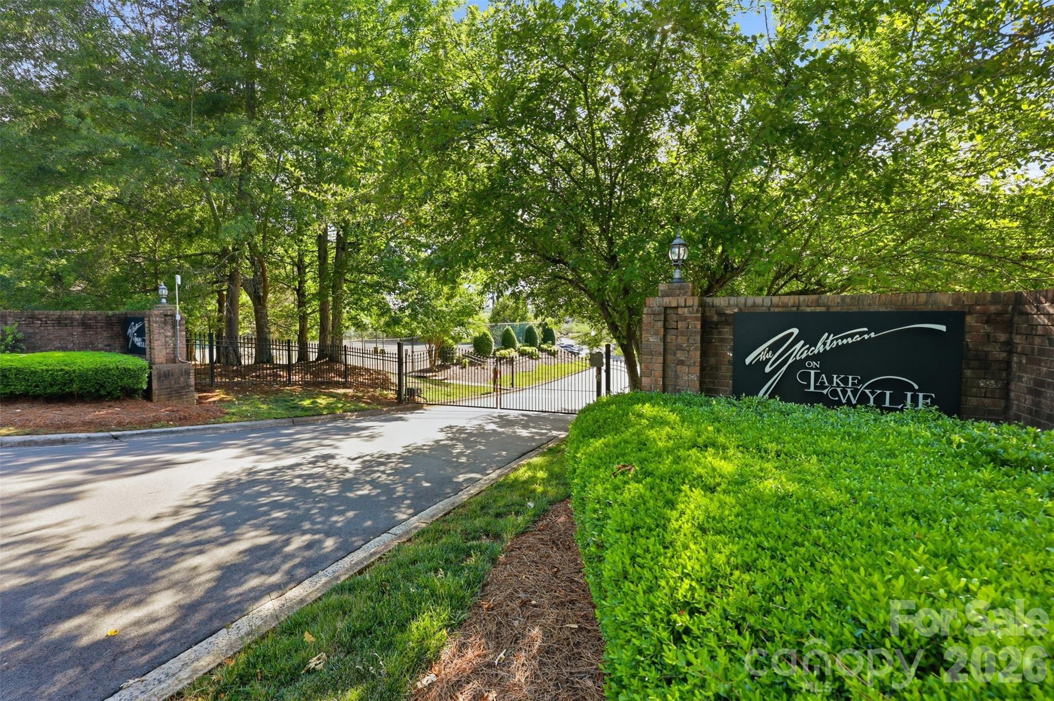 14614 Waterside Drive Charlotte NC 28278