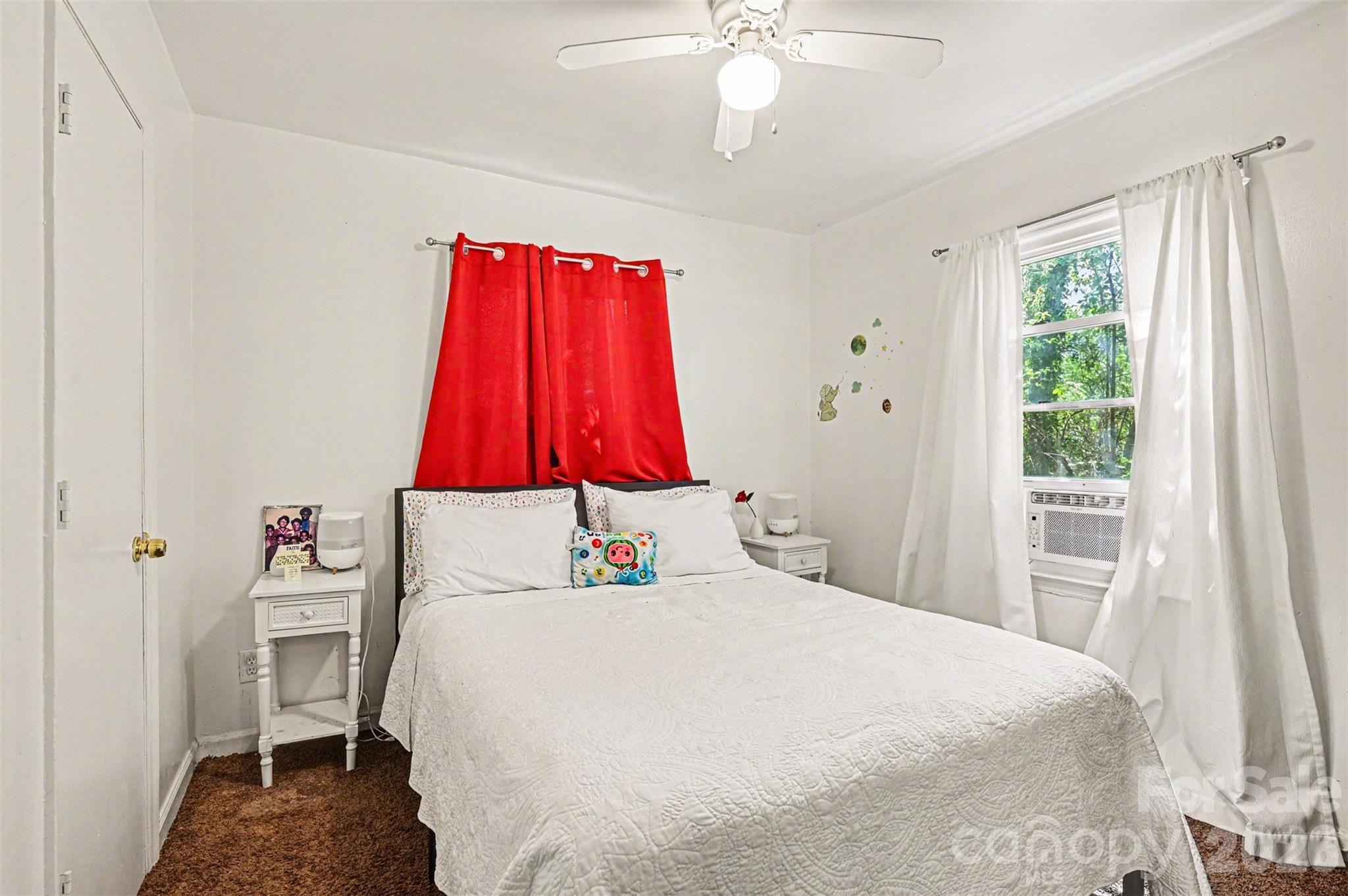 1835 Vinton Street Charlotte NC 28216