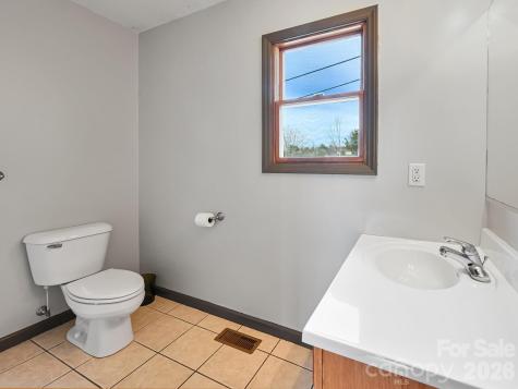 993 Old Marshall Highway Asheville NC 28804