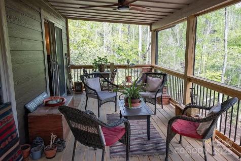 56 Talking Leaves Lane Bakersville NC 28705
